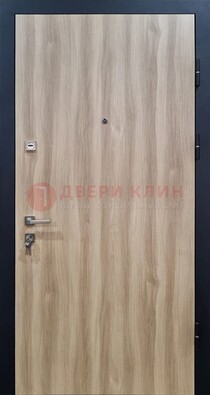 Светлая металлическая дверь с МДФ ДМ-340 в Уфе