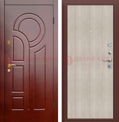 Красная металлическая дверь с МДФ панелями ДМ-368 в Уфе