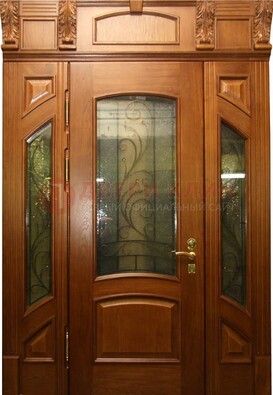 Парадная дверь со стеклянными вставками и ковкой ДПР-36 для дома в Уфе