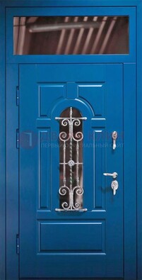 Синяя железная филенчатая дверь со стеклом и ковкой ДСК-97 в Уфе